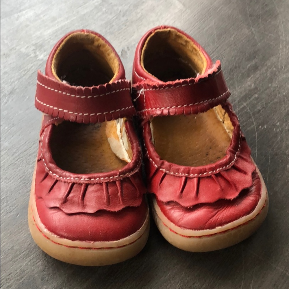 Livie & Lica red shoes.  Size 5 (toddler)